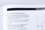 Das Bild zeigt eine Seite aus einem Unterrichtsmaterial über Keimungsgeräte, auf der Experimente zur Beobachtung des Keimens und Wachstums von Pflanzen beschrieben werden. Es werden verschiedene Versuche und Materialien für den Biologieunterricht aufgefüh
