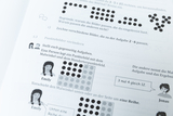 Das Bild zeigt eine Lehrbuchseite mit Aufgaben zu Punktbildern und mathematischen Konzepten. Es enthält Illustrationen von zwei Charakteren, Emily und Jonas, die gemeinsam Aufgaben zur Veranschaulichung von Zahlen und Formen lösen.