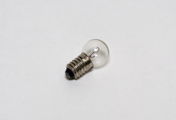 Das Bild zeigt eine kleine Glühbirne mit einem Schraubsockel. Sie eignet sich ideal für Experimente im Bildungswesen, um Grundlagen der Elektrizität und Beleuchtung zu veranschaulichen.
