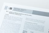 Das Bild zeigt eine Seite aus einem Lehrmaterial, das sich mit dem Bestimmen und Darstellen von Mengenanteilen beschäftigt. Der Text behandelt didaktische Hintergründe und Herausforderungen beim Verständnis von Anteilen im Kontext des Lernens.