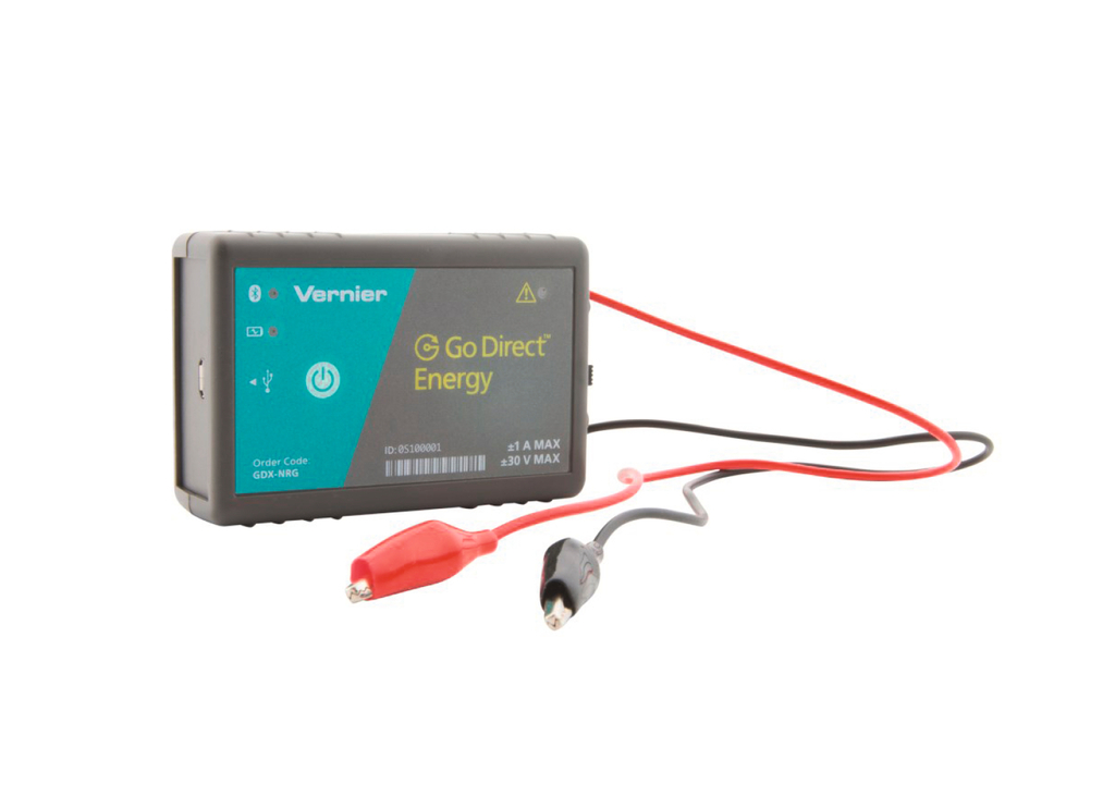 Das Bild zeigt ein Go Direct Energy-Gerät von Vernier, das mit zwei Kabeln ausgestattet ist, einem roten und einem schwarzen. Es dient zur Messung von elektrischer Energie und ist für den Einsatz im Bildungsbereich konzipiert.